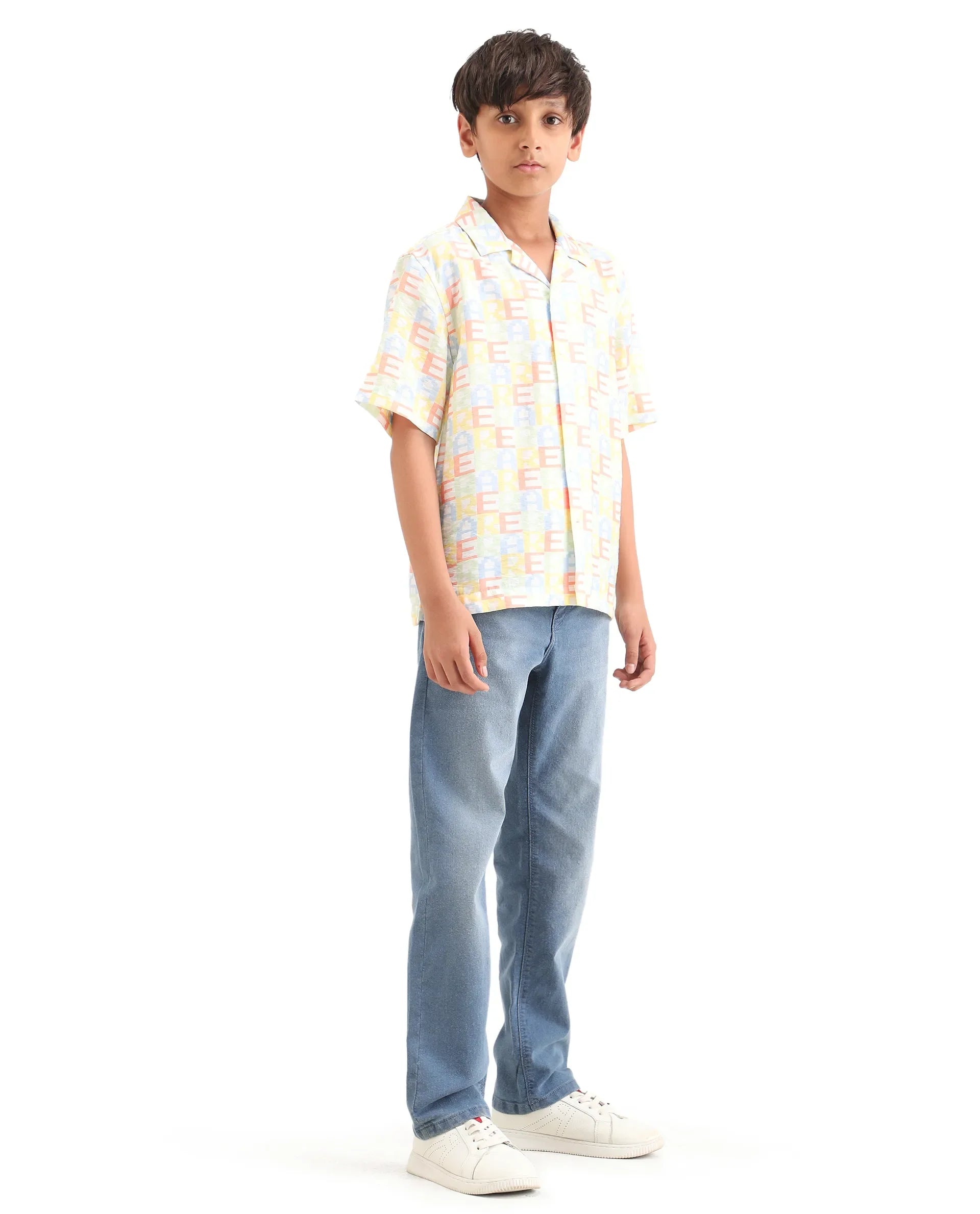 Rare Ones Kids Morg Light Blue Cotton Blend Button And Zipper Closure Plain Regular Fit Jeans